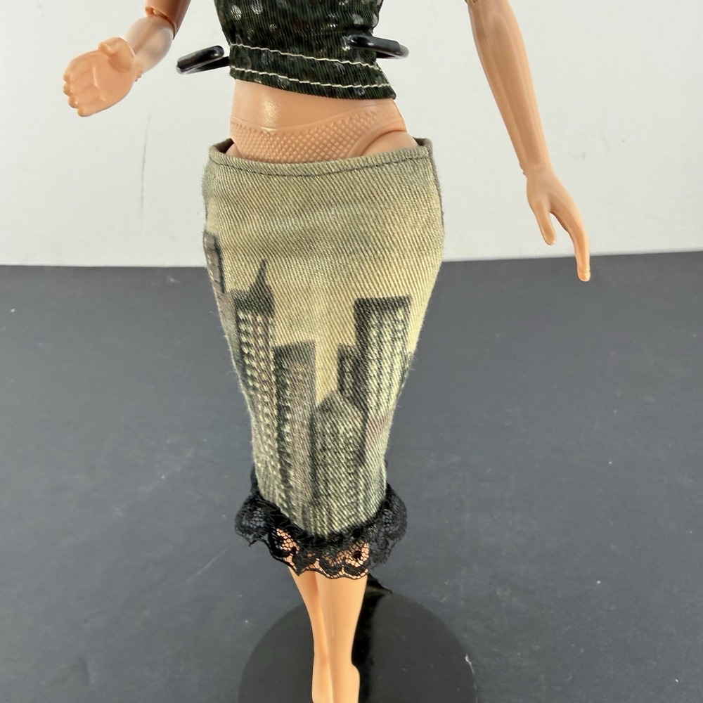 My Scene Chillin' Out Chelsea Doll Mattel Redhead Redressed Fashion Scene Outfit - Picture 3 of 12